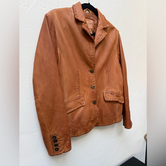 Leather jacket - Picture 5 of 11